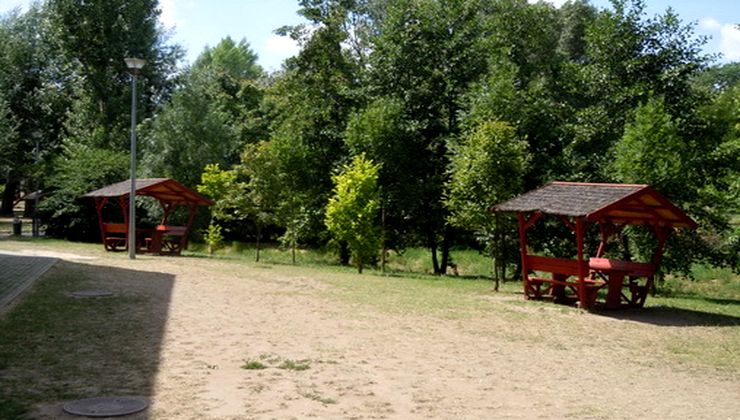 Gólyatábor, tábor - Velence Ifjúsági Tábor udvar